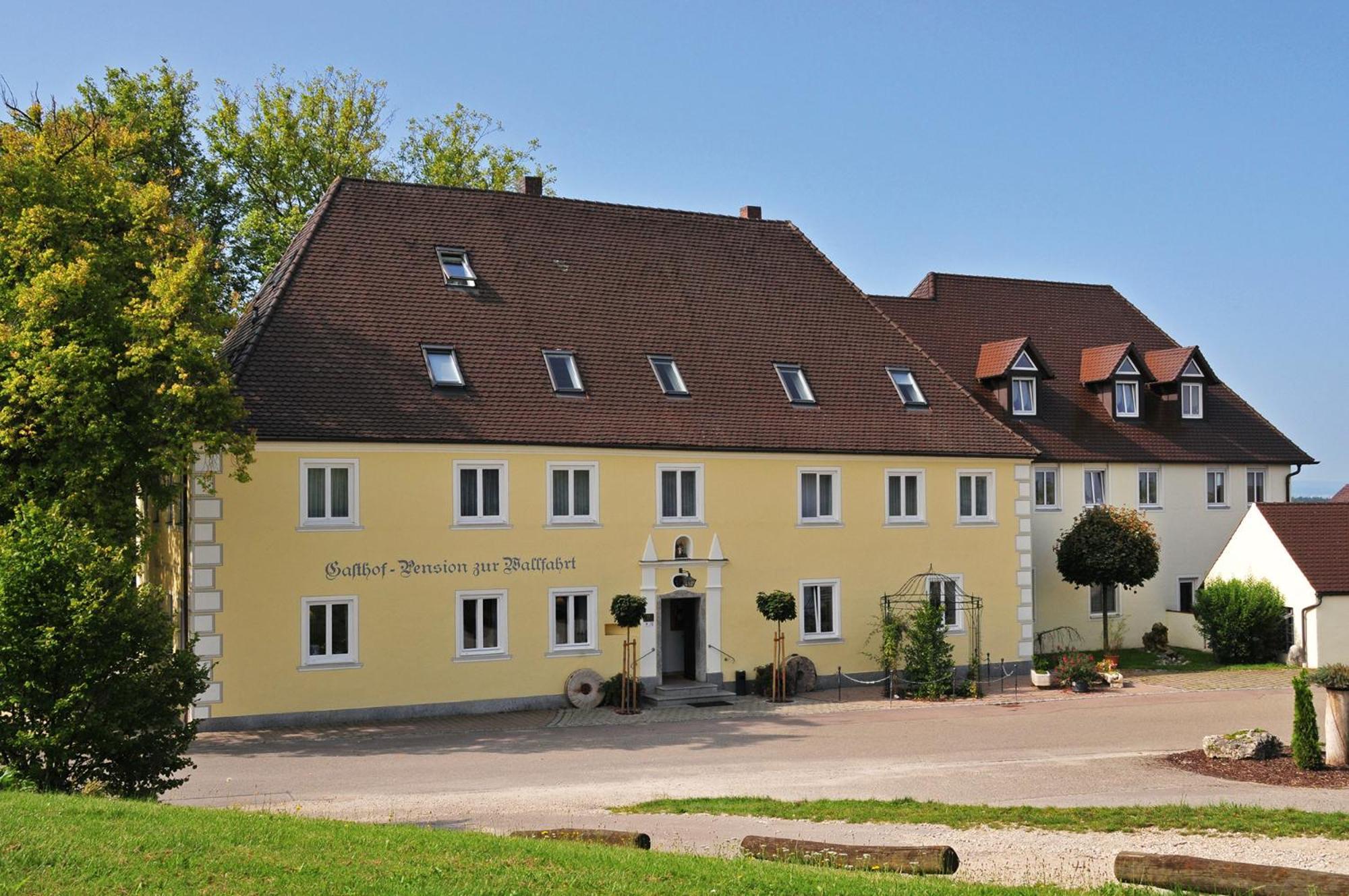 Wallfahrtswirt Wemding Luaran gambar