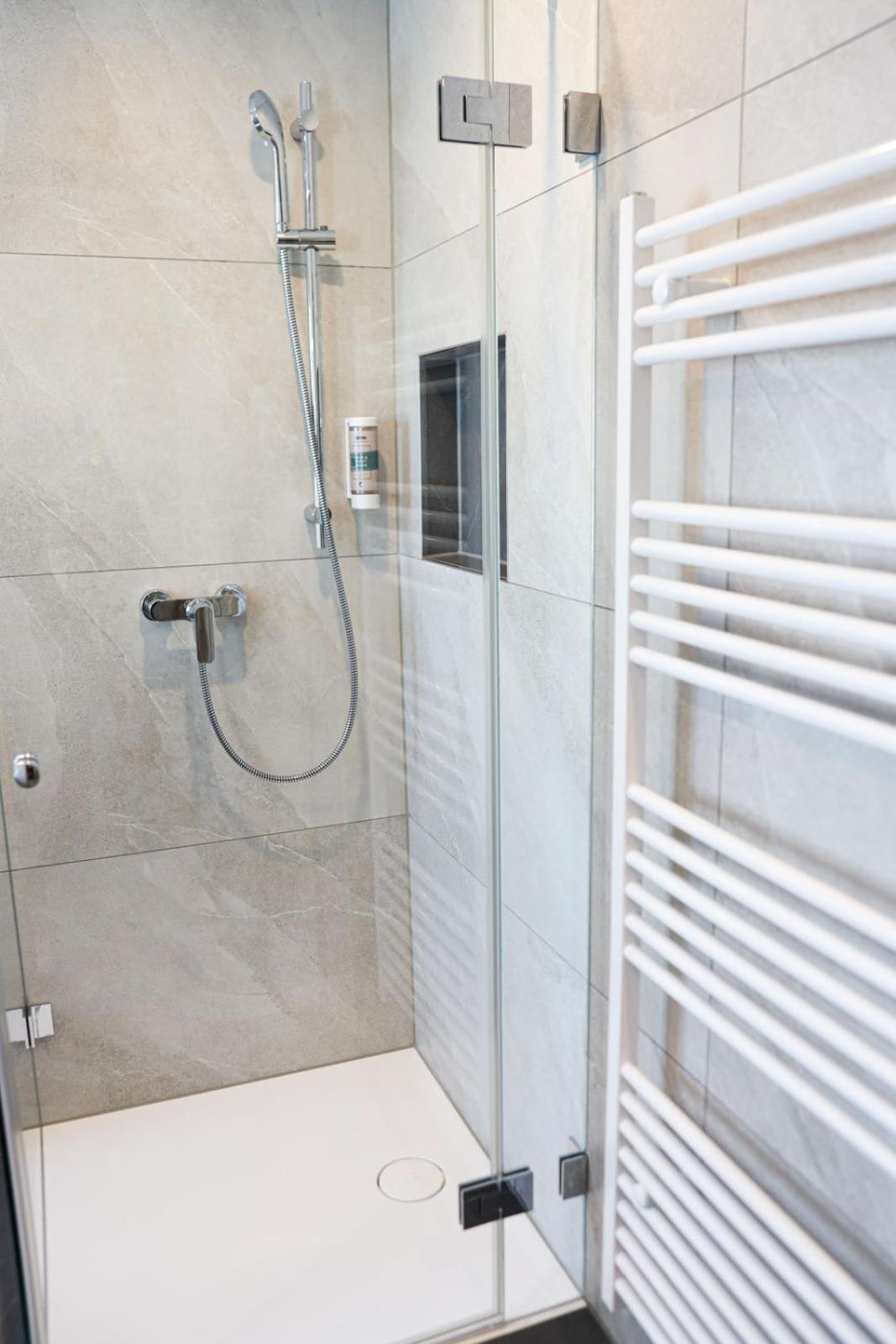 Wallfahrtswirt Wemding Luaran gambar